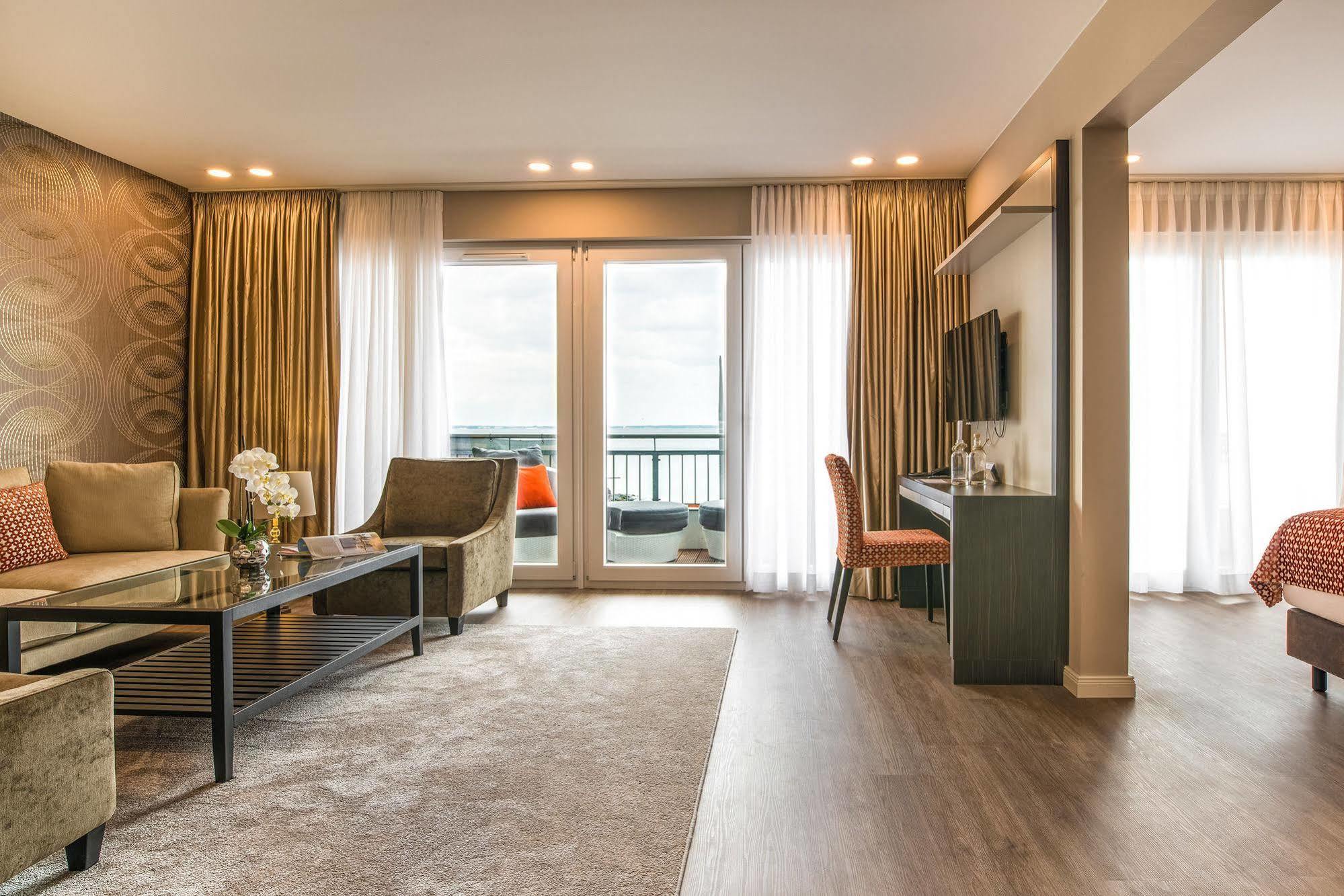 Strandhotel Luv ทิมเมนดอร์เฟอร์ ชตรันด์ ภายนอก รูปภาพ